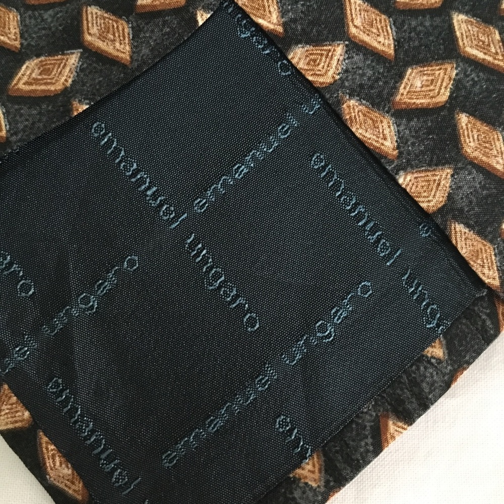 Tie - Picture 3 of 3